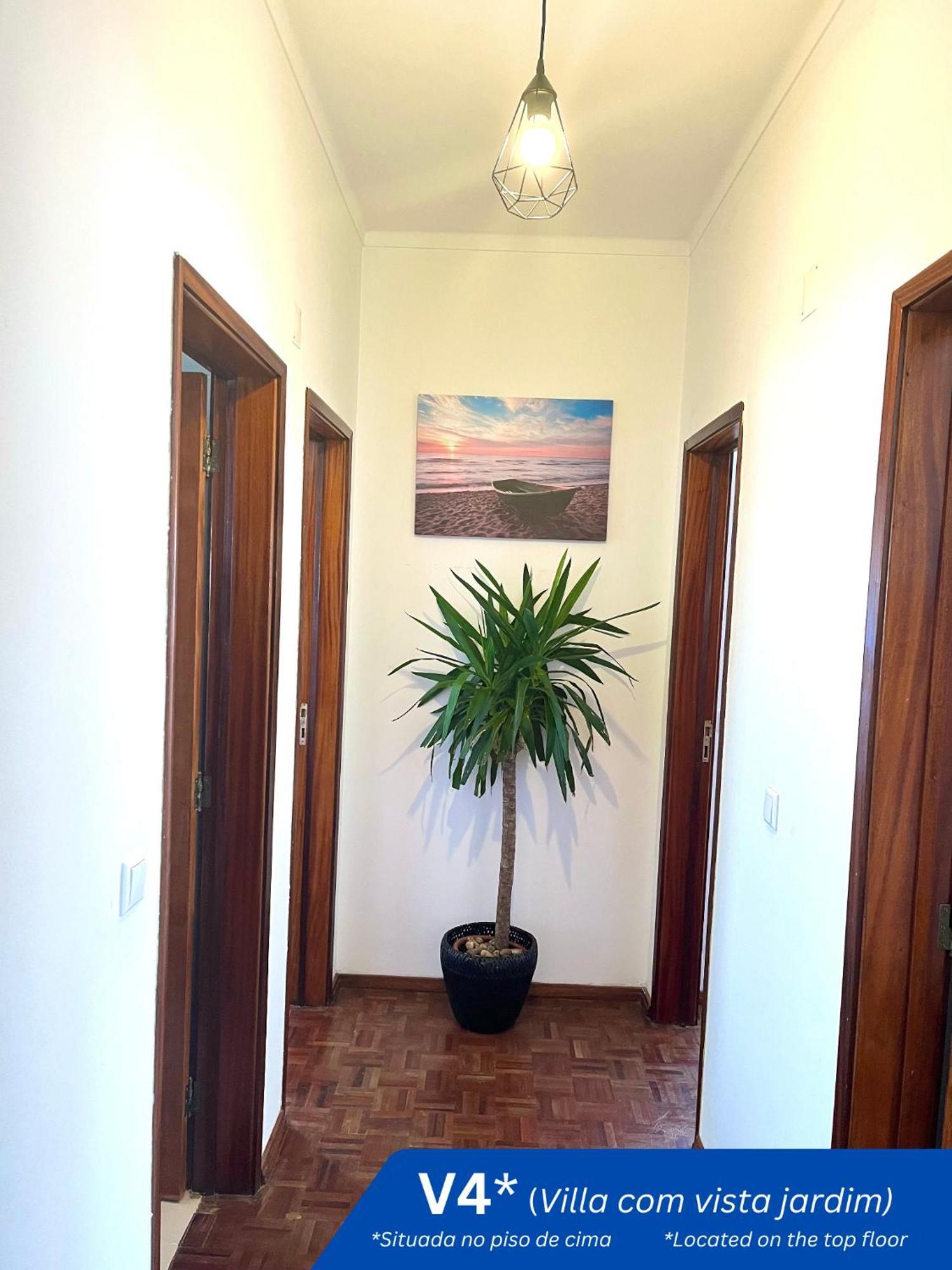 W.H.House Apartment Atouguia Da Baleia Luaran gambar