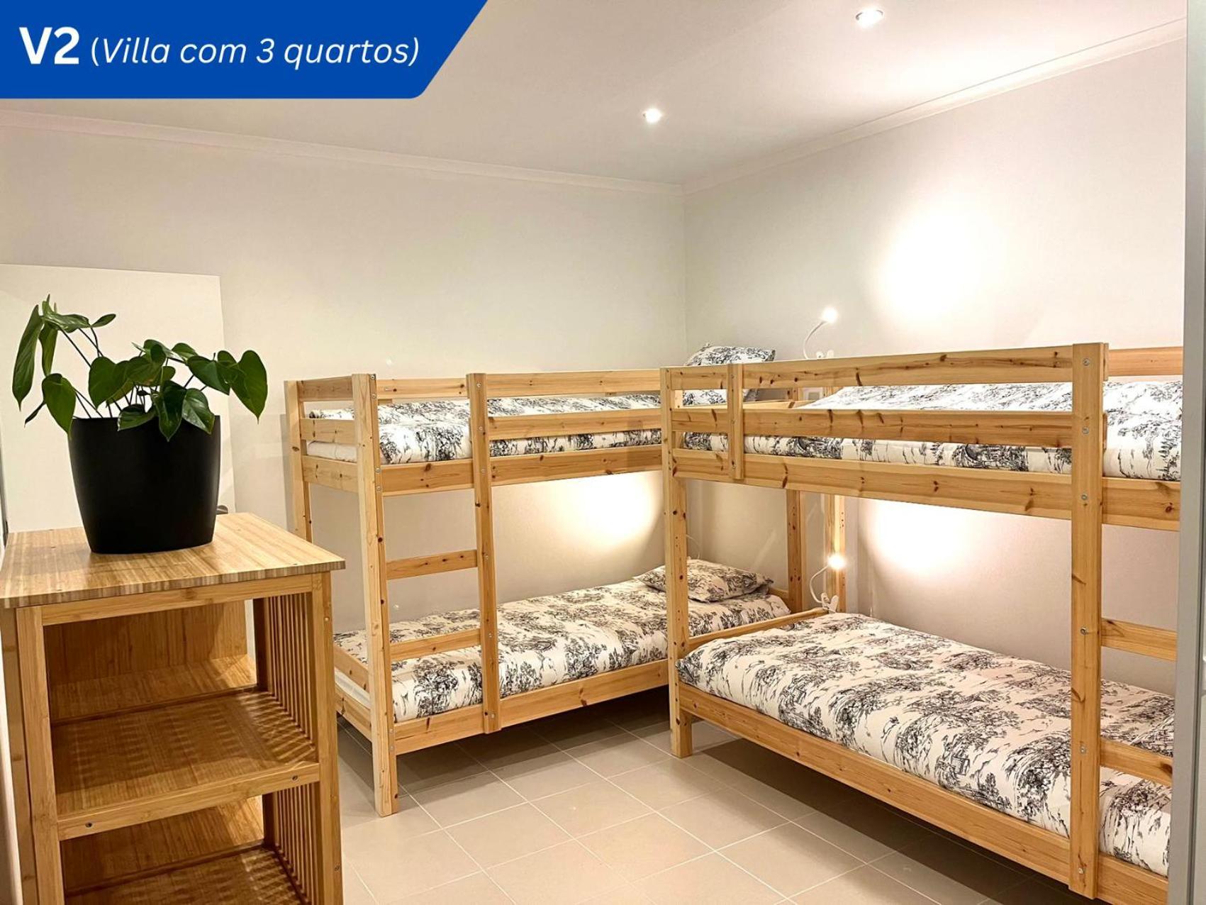 W.H.House Apartment Atouguia Da Baleia Luaran gambar
