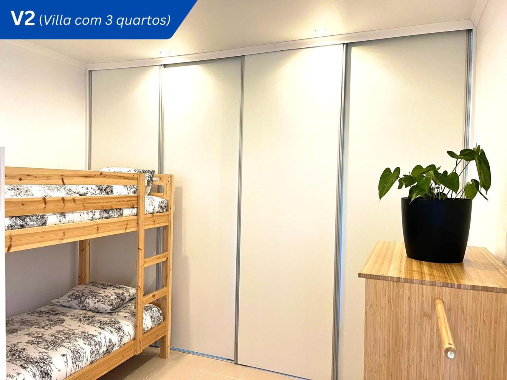W.H.House Apartment Atouguia Da Baleia Luaran gambar