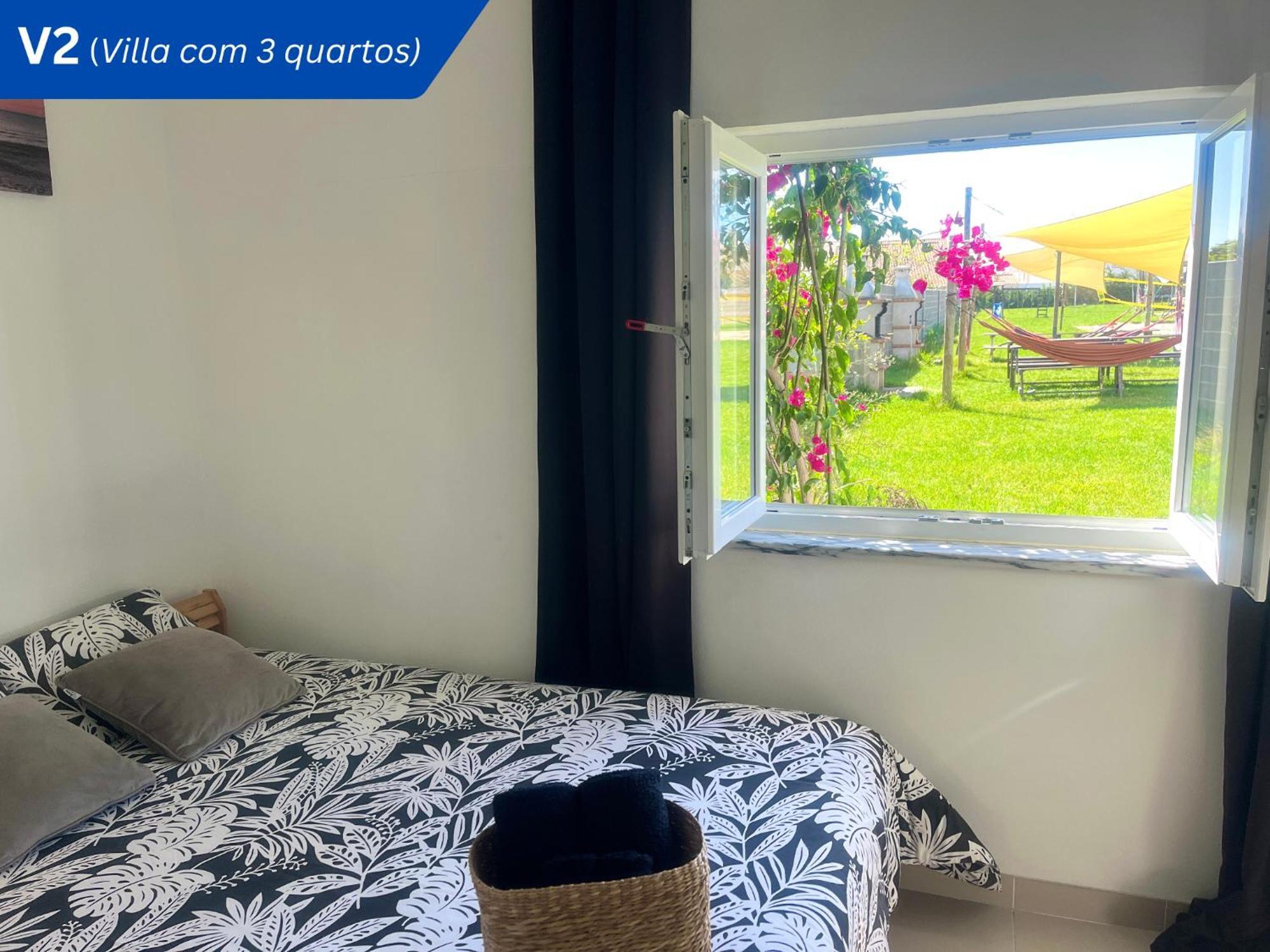 W.H.House Apartment Atouguia Da Baleia Luaran gambar