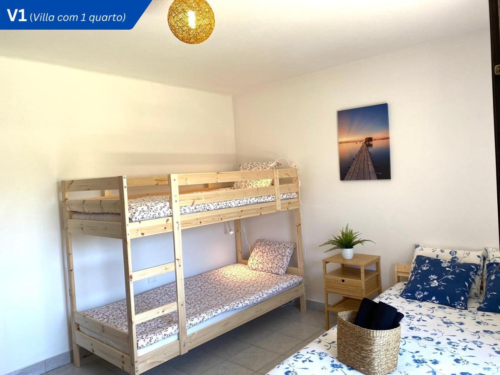 W.H.House Apartment Atouguia Da Baleia Luaran gambar
