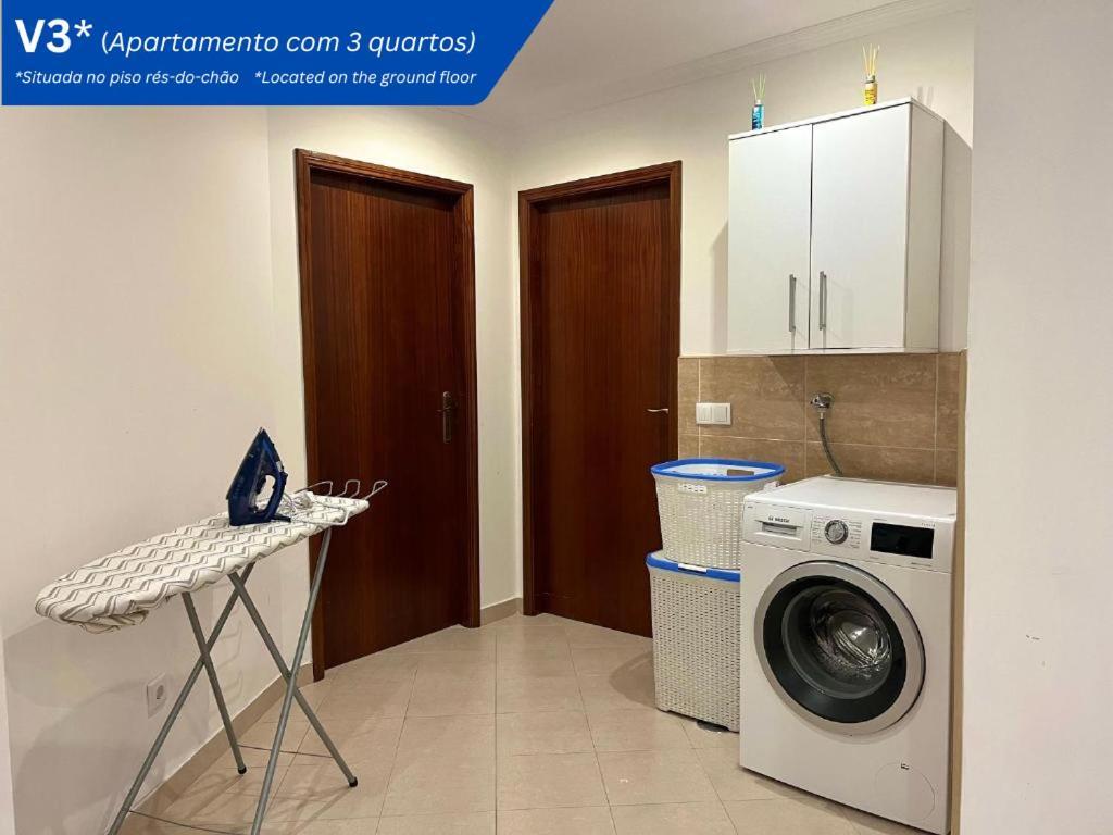 W.H.House Apartment Atouguia Da Baleia Luaran gambar