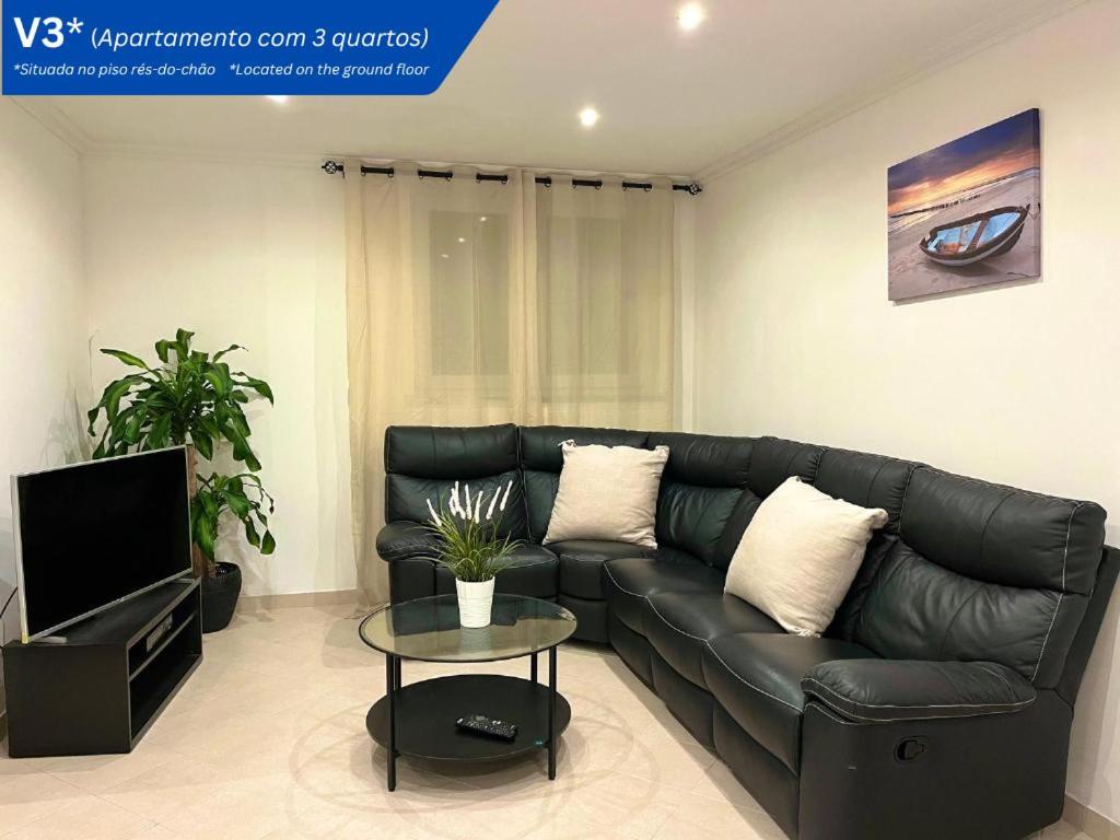 W.H.House Apartment Atouguia Da Baleia Luaran gambar
