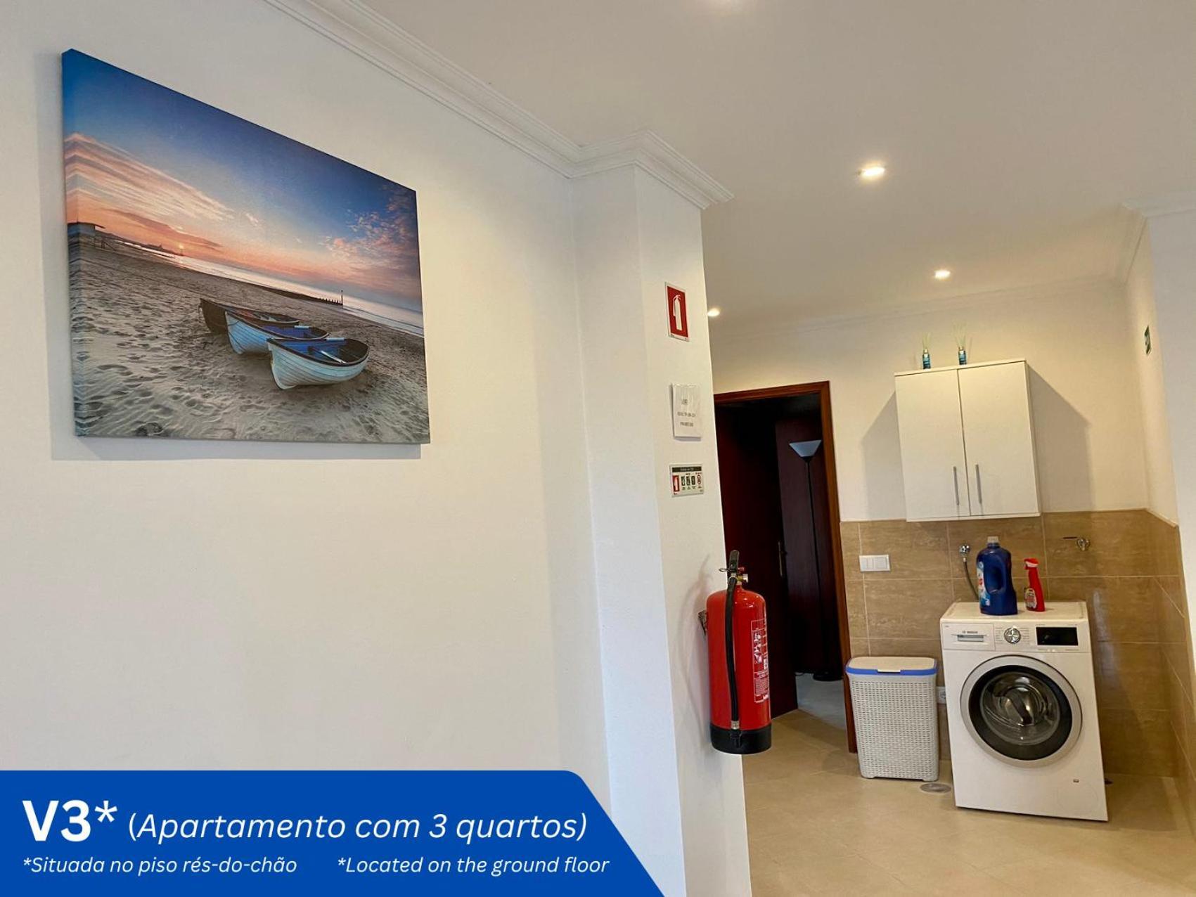 W.H.House Apartment Atouguia Da Baleia Luaran gambar